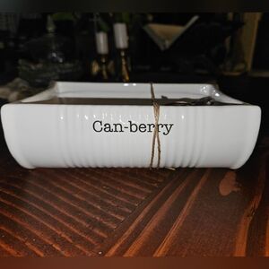 Mudpie Canberry Dish set